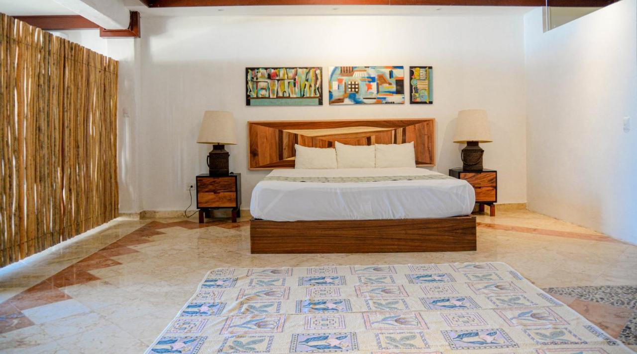 La Palma Beachfront Hotel & Club Nautico Канкун Екстериор снимка